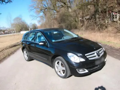 Gebraucht Mercedes R280 190 PS (139 kW) 2006 Schwarz Van / Kleinbus