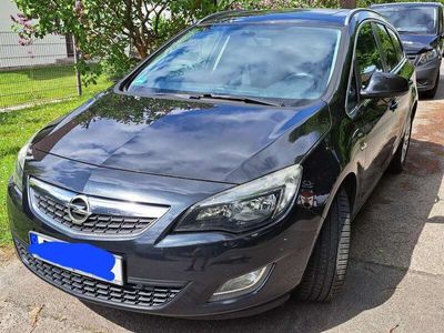 gebraucht Opel Astra Astra1.6 Turbo Sports Tourer Automatik Sport