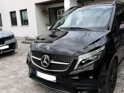 Gebraucht Mercedes V250 Avantgarde Edition 190 PS (139 kW) 2021 Schwarz Van / Kleinbus