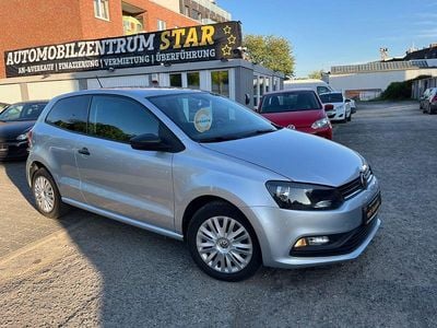 Second-hand VW Polo Trendline 75 CP (55 kW) 2015 Argintiu Hatchback