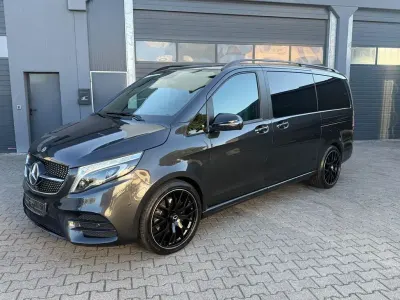 Gebraucht Mercedes V220 AMG 163 PS (119 kW) 2022 Grau Van / Kleinbus