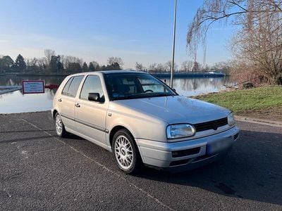 Usata VW Golf III GTI 75 CV (55 kW) 1996 Argento Berlina
