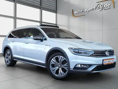 Gebraucht VW Passat 239 PS (175 kW) 2017 Weiss Kombi