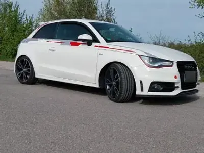 Gebraucht Audi A1 S-Line 122 PS (89 kW) 2014 Weiß Kleinwagen