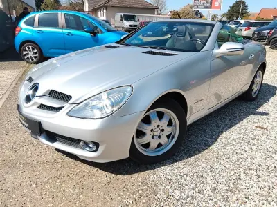 Gebraucht Mercedes SLK200 184 PS (135 kW) 2008 Silber Cabrio