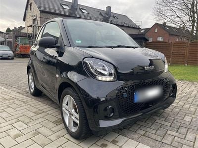 Schwarz Gebraucht 2021 Smart ForTwo Coupé Kleinwagen | 9.600 € (Fairer Preis)