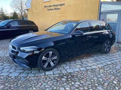 Gebraucht Mercedes C220 Avantgarde 200 PS (147 kW) 2023 Schwarz Limousine