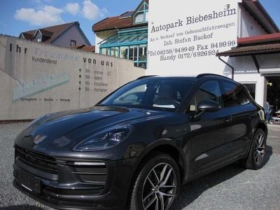 Gebraucht Porsche Macan 265 PS (194 kW) 2023 Vulkangraumetallic (metallic) SUV