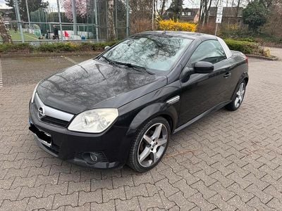 Gebraucht Opel Tigra Sport 69 PS (50 kW) 2010 Schwarz Cabrio