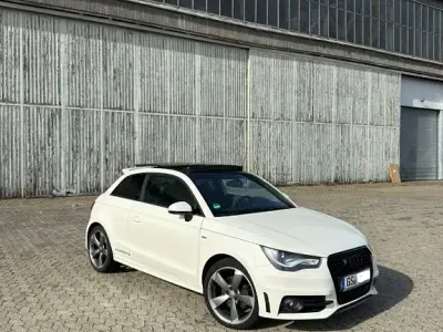 Gebraucht Audi A1 Exclusive 185 PS (136 kW) 2011 Weiß Kleinwagen