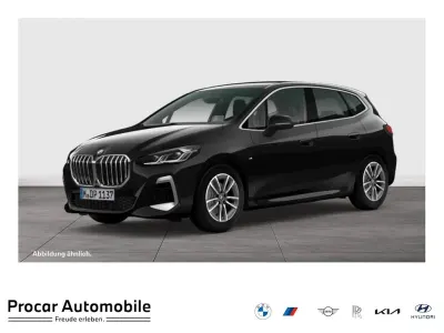 Gebraucht BMW 218 M Sport 136 PS (100 kW) 2023 Black sapphire Coupé