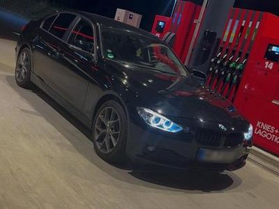 Gebraucht BMW 316 Comfort Edition 136 PS (100 kW) 2014 Schwarz Limousine