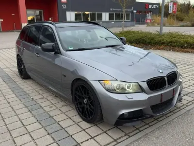 Używany BMW 320 Shadowline 184 KM (135 kW) 2011 Szary Kombi