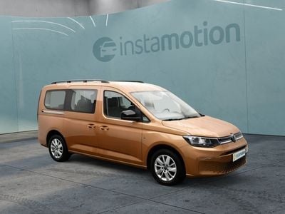 Gold Gebraucht 2024 VW Caddy Maxi Life Van / Kleinbus | 36.350 € (Fairer Preis)