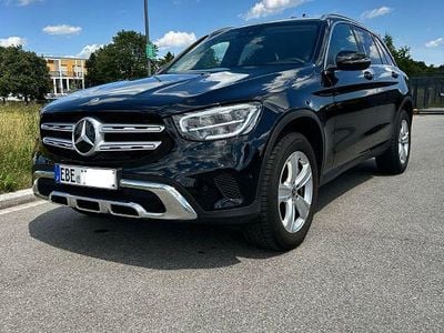 Mercedes GLC300e