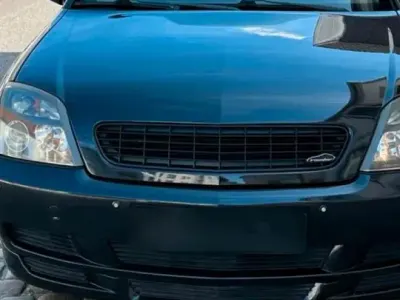Gebraucht Opel Vectra 140 PS (102 kW) 2003 Limousine