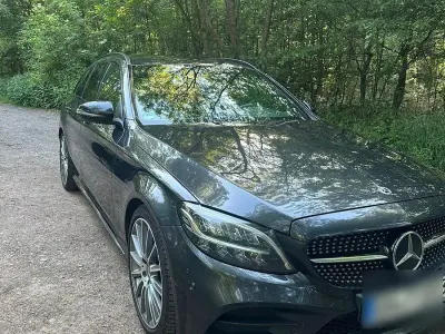 Gebraucht Mercedes C220 AMG 194 PS (142 kW) 2020 Grau Kombi