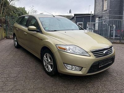 Gebraucht Ford Mondeo Ghia 131 PS (96 kW) 2008 Gold Kombi