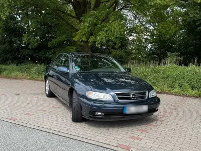 Gebraucht Opel Omega 170 PS (125 kW) 2000 Blau Limousine