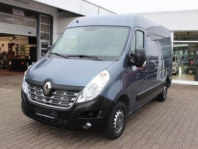 Grau Gebraucht 2018 Renault Master Van / Kleinbus | 16.990 € (Fairer Preis)