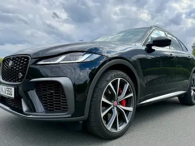 Gebraucht Jaguar F-Pace SVR 551 PS (405 kW) 2021 Schwarz SUV