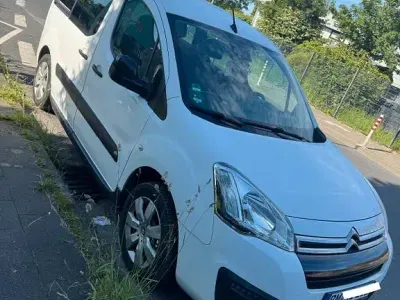 Gebraucht Citroën Berlingo 120 PS (88 kW) 2016 Weiß Van / Kleinbus