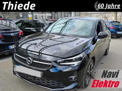 Gebraucht Opel Corsa-e Sport 100 kW (136 PS) 2023 Diamant schwarz metallic Kleinwagen
