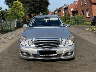 Mercedes E280