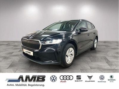 Schwarzmagic perleffekt Gebraucht 2023 Skoda Enyaq iV Loft SUV | 22.780 € (Guter Preis)