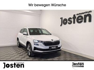 Weiß Gebraucht 2024 Skoda Karoq Selection SUV | 29.490 € (Guter Preis)
