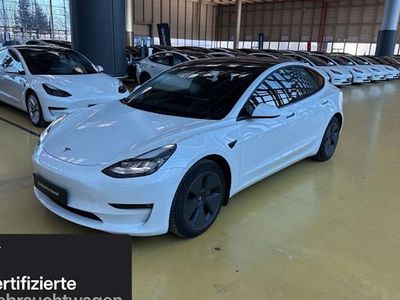 Weiß Gebraucht 2021 Tesla Model 3 Long Range RWD Limousine | 28.000 € (Etwas zu teuer)