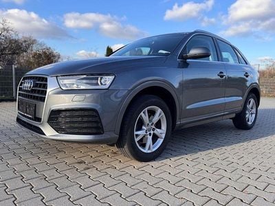 Grau Gebraucht 2018 Audi Q3 Sport SUV | 16.999 € (Fairer Preis)