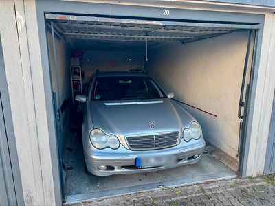 Mercedes C180