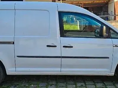Usata VW Caddy 102 CV (75 kW) 2018 Bianco Monovolume