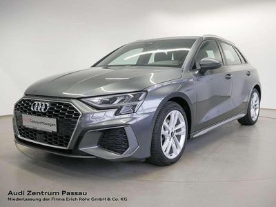 Gebraucht Audi A3 S-Line 150 PS (110 kW) 2023 Daytonagrau perleffekt Limousine