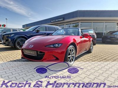 Neu Mazda MX5 Exclusive-Line 132 PS (97 kW) 2025 Soul red crystal m Cabrio