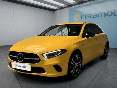 Second-hand Mercedes A250 218 CP (160 kW) 2020 Galben Hatchback