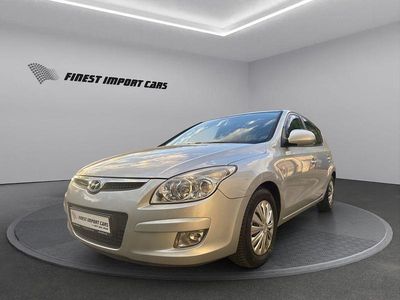 Usata Hyundai i30 Comfort 109 CV (80 kW) 2007 Argento Utilitaria