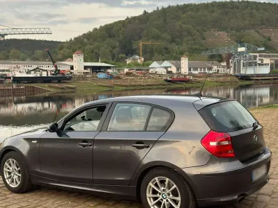 Gebraucht BMW 116 116 PS (85 kW) 2007 Grau Kleinwagen