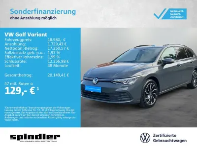 Gebraucht VW Golf VIII Life 150 PS (110 kW) 2022 Delfingrau metallic Kombi