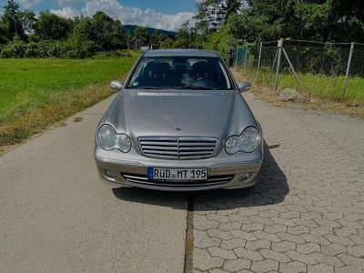 Mercedes C270