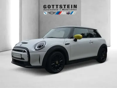 Usata Mini Cooper SE 135 kW (184 CV) 2023 Bianco Utilitaria