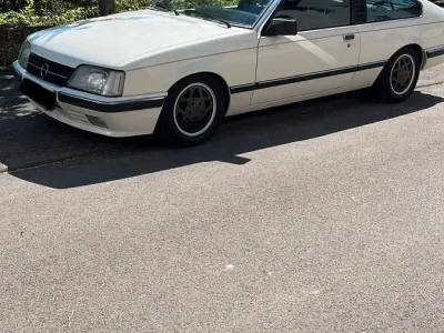 Käytetty Opel Monza 179 HP (131 kW) 1983 Coupe - kaksiovinen