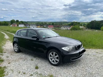 Gebraucht BMW 116 122 PS (89 kW) 2008 Schwarz Kleinwagen