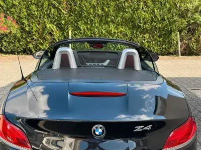 Gebraucht BMW Z4 Sport Line 204 PS (150 kW) 2010 Schwarz Cabrio