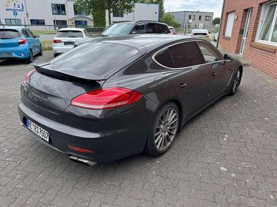 Porsche Panamera Turbo