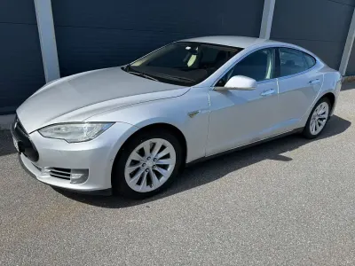 Gebraucht Tesla Model S 284 kW (387 PS) 2013 Silber Kleinwagen