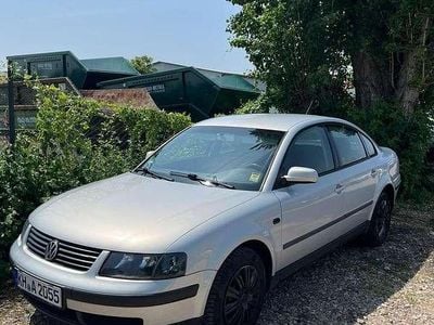 Gebraucht VW Passat Trendline 150 PS (110 kW) 1999 Limousine