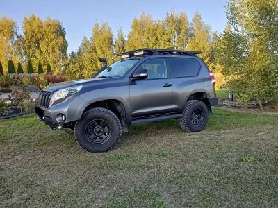 Gebraucht Toyota Land Cruiser Comfort 190 PS (139 kW) 2015 Grau SUV