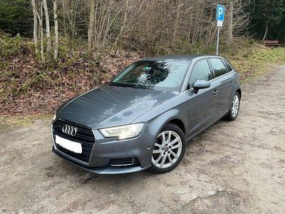 Gebraucht Audi A3 Design 190 PS (139 kW) 2018 Grau Limousine